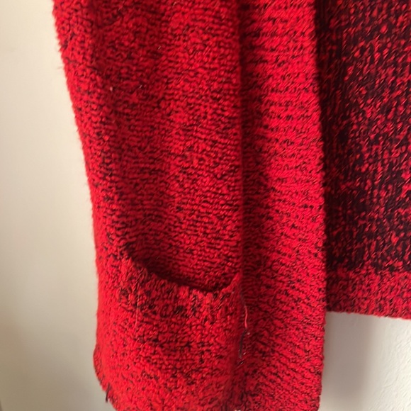 Vintage red acrylic open front knit cardigan - Picture 2 of 6
